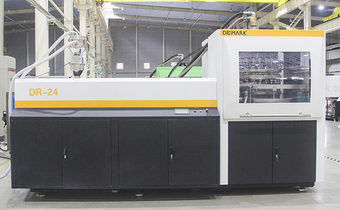 DMK-CM Injection Molding Machine